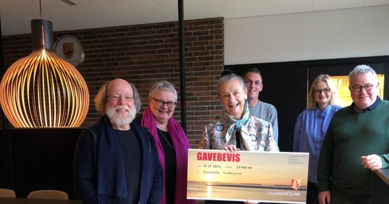 Den 1. december 2020 uddelte Guldborgsund Billedkunstråd sit årlige hæderslegat